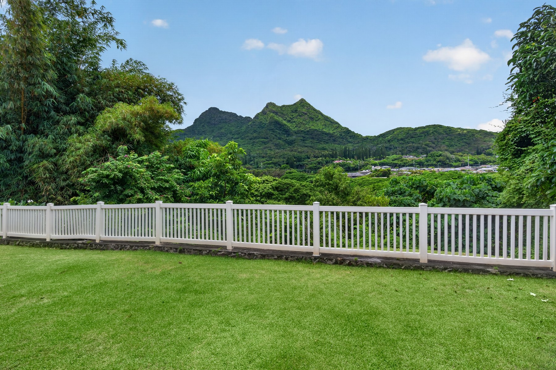  1622 Paukiki Street - 物件實景