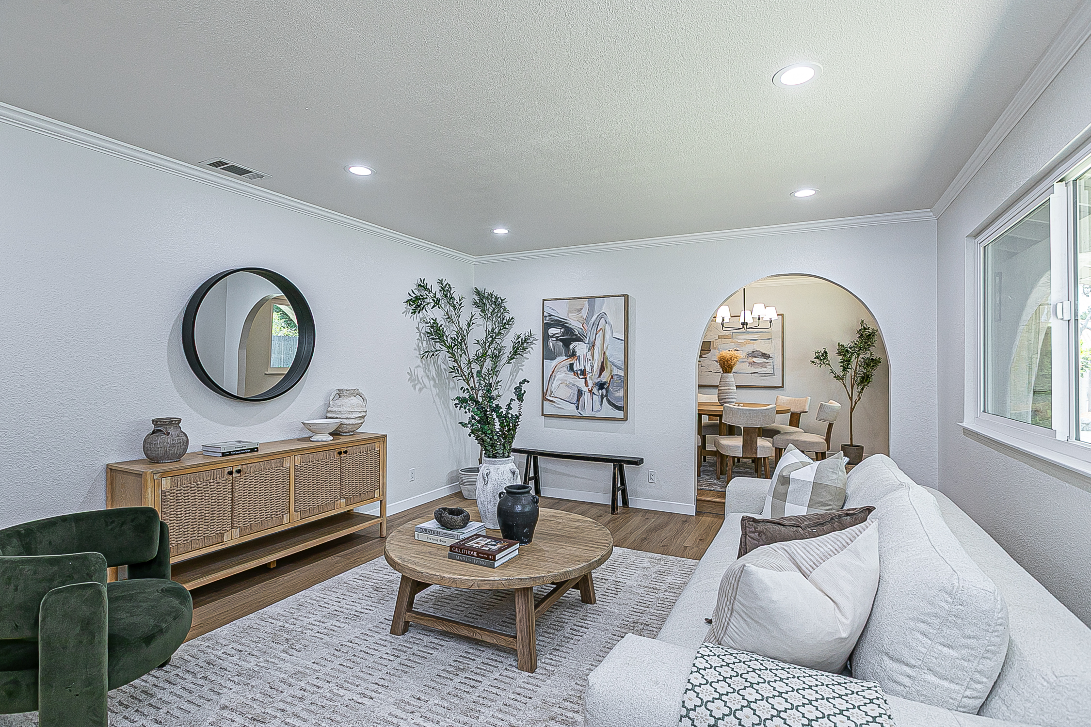 Lompoc, California, 93436, United States, 3 Bedrooms Bedrooms, ,3 BathroomsBathrooms,Residential,For Sale,1916947