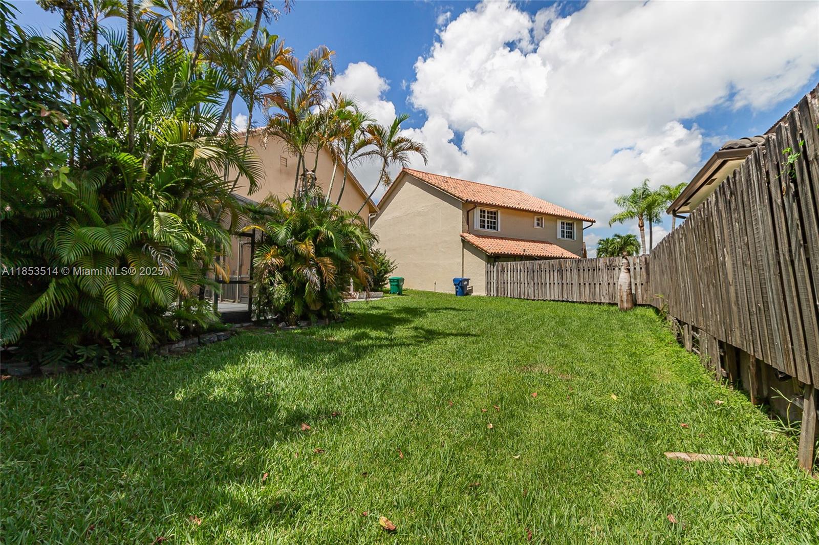 Hialeah, Florida, 33015, United States, 4 Bedrooms Bedrooms, ,3 BathroomsBathrooms,Residential,For Sale,1918630