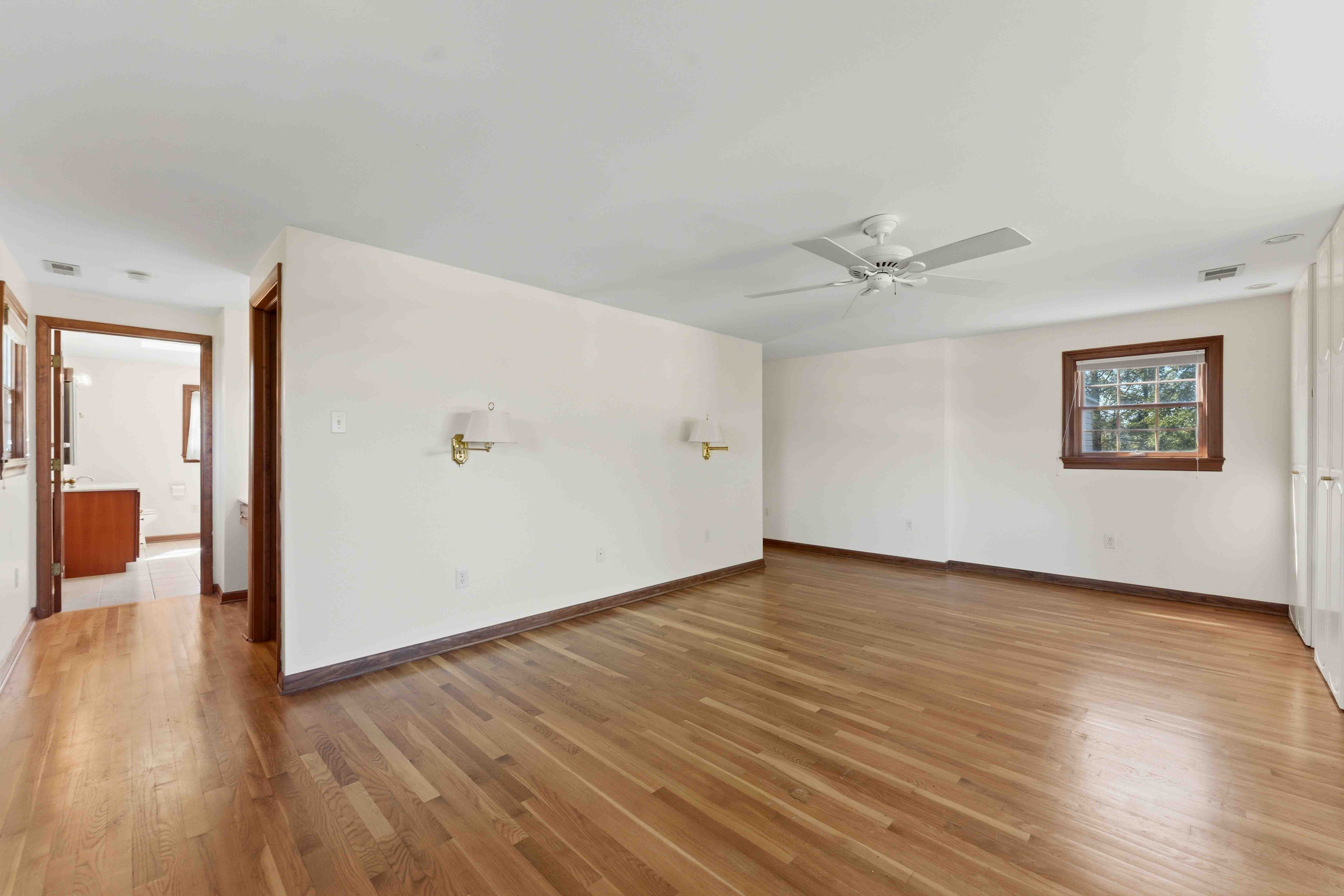  122 Tynewood Drive, Turtle Creek, PA 15145 - 物件實景
