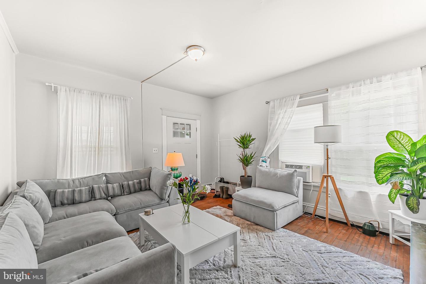 Horsham, Pennsylvania, 19044, United States, ,Residential,For Sale,1882796