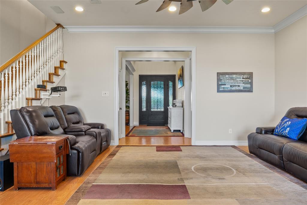 Midlothian, Texas, 76065, United States, 5 Bedrooms Bedrooms, ,4 BathroomsBathrooms,Residential,For Sale,1977052