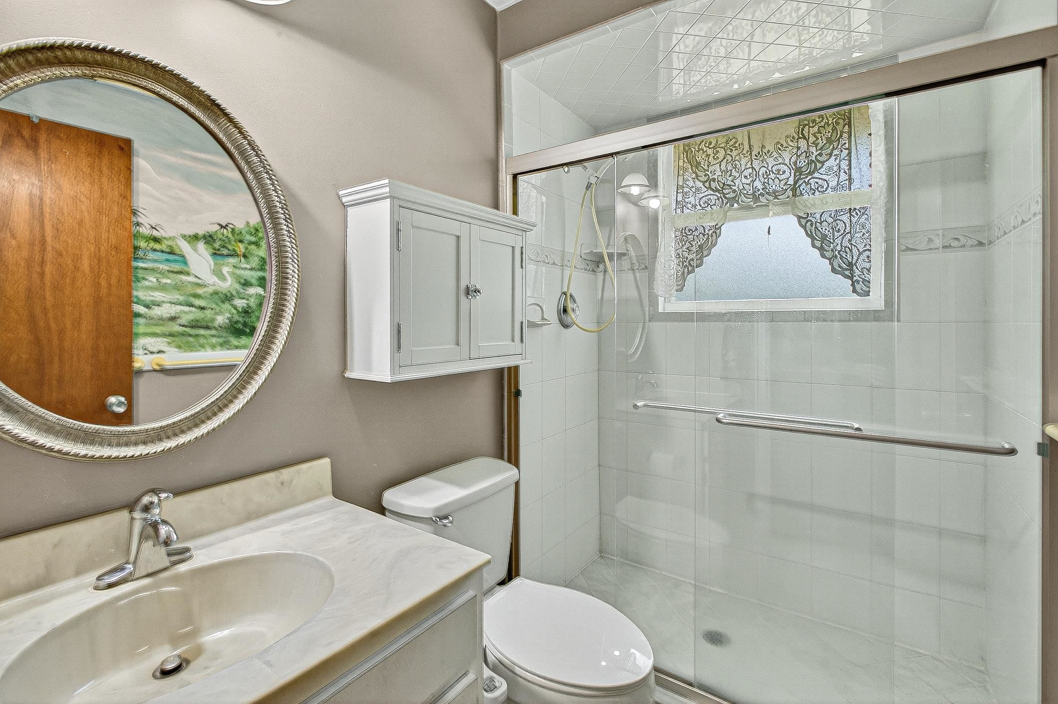 Crescent City, Florida, 32112, United States, 5 Bedrooms Bedrooms, ,3 BathroomsBathrooms,Residential,For Sale,1981097