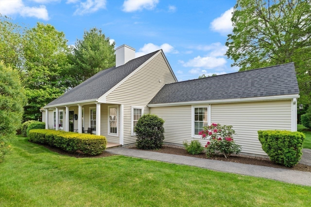 Easton, Massachusetts, 02375, United States, 3 Bedrooms Bedrooms, ,2 BathroomsBathrooms,Residential,For Sale,1838862
