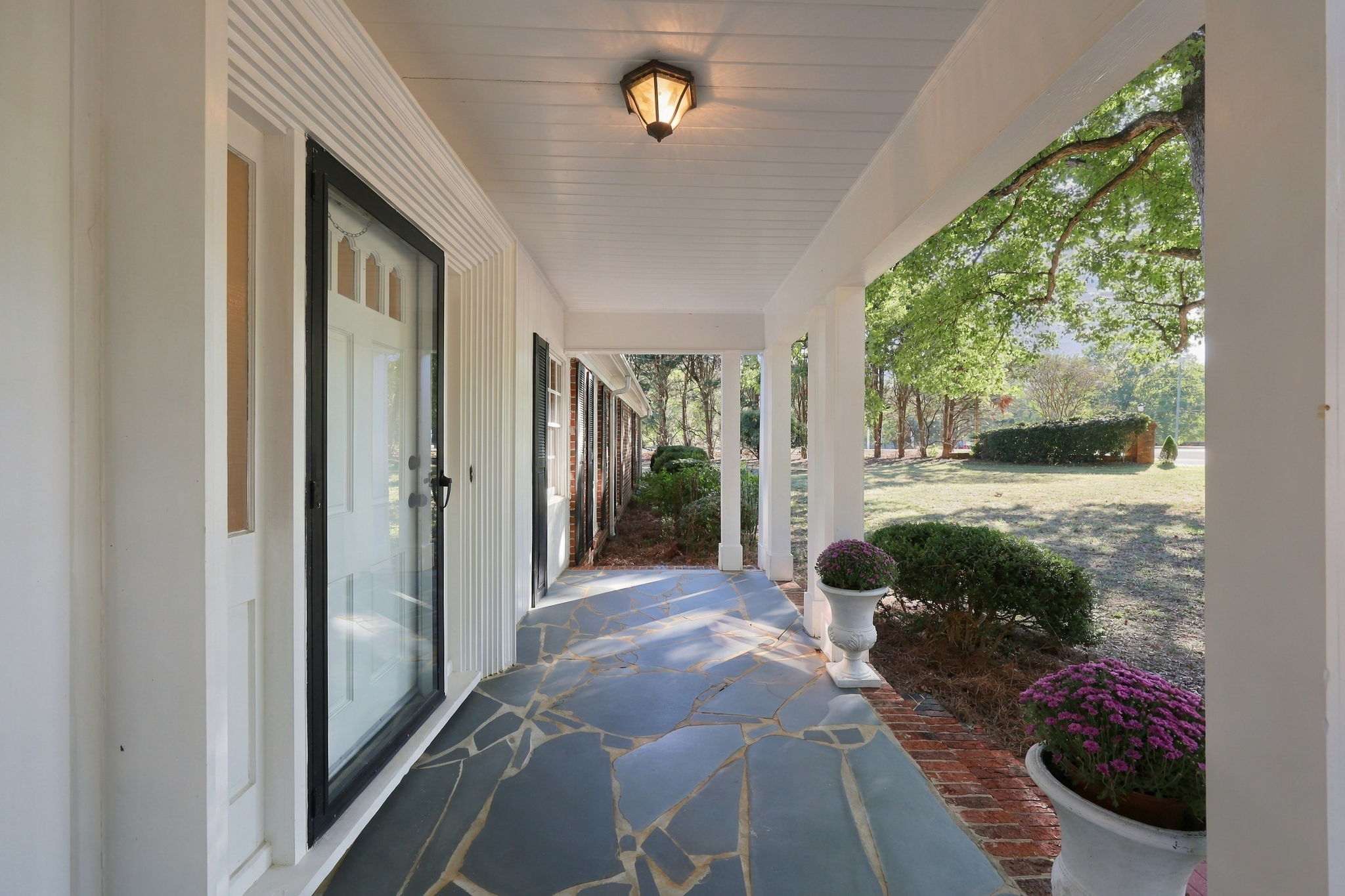  6700 Valley Lake Drive, Raleigh, NC 27612 - 物件實景
