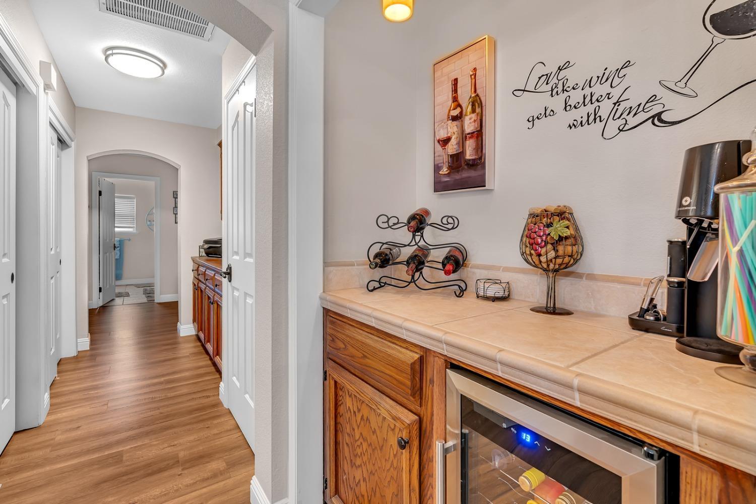 Madera, California, 93637, United States, 3 Bedrooms Bedrooms, ,3 BathroomsBathrooms,Residential,For Sale,1984601