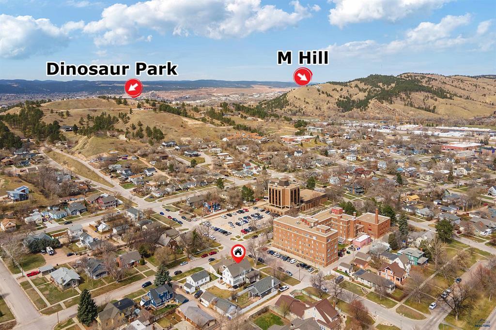 Rapid City, South Dakota, 57701, United States, 6 Bedrooms Bedrooms, ,3 BathroomsBathrooms,Residential,For Sale,1979556