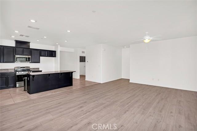 Los Banos, California, 93635, United States, 4 Bedrooms Bedrooms, ,3 BathroomsBathrooms,Residential,For Sale,1982333