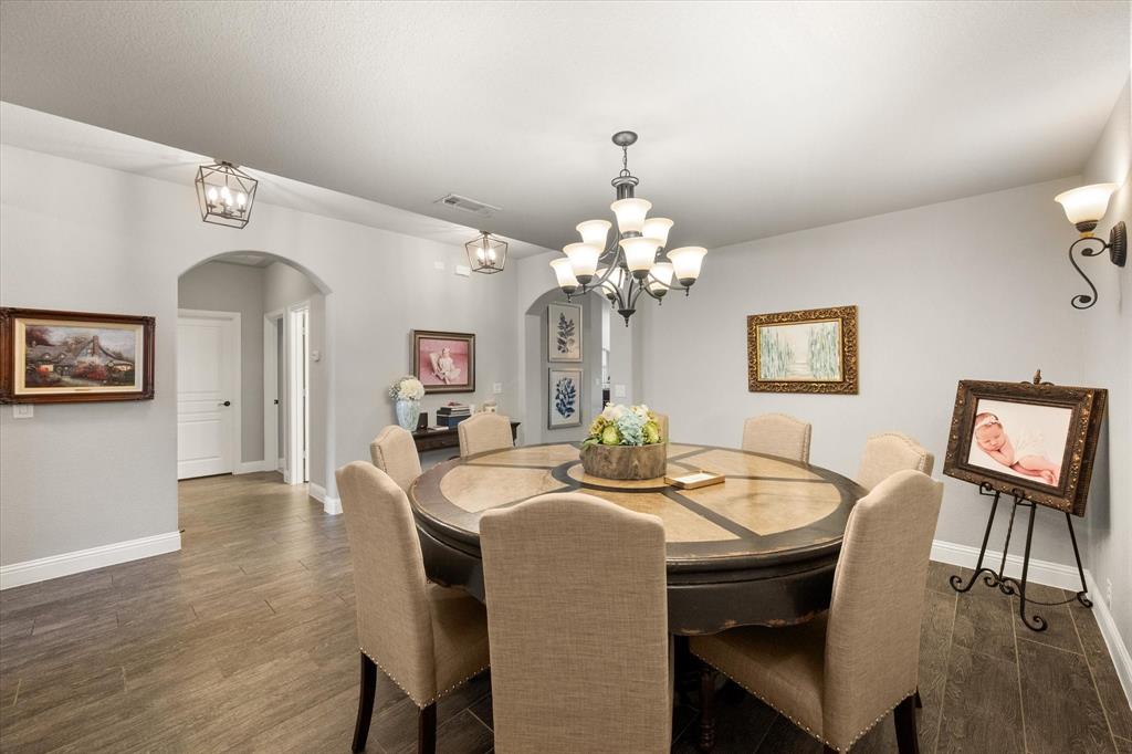 Mansfield, Texas, 76063, United States, 5 Bedrooms Bedrooms, ,3 BathroomsBathrooms,Residential,For Sale,1968843
