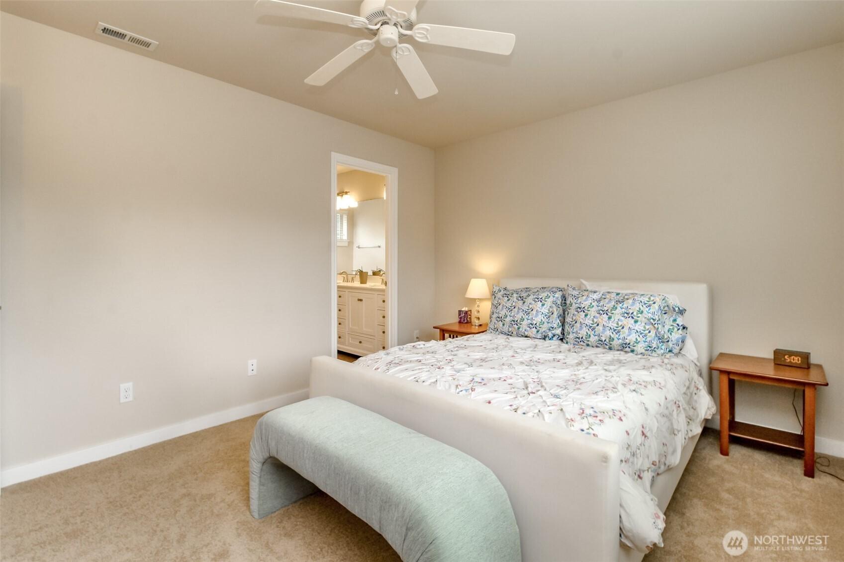 OLYMPIA, Washington, 98502, United States, 3 Bedrooms Bedrooms, ,3 BathroomsBathrooms,Residential,For Sale,1874545