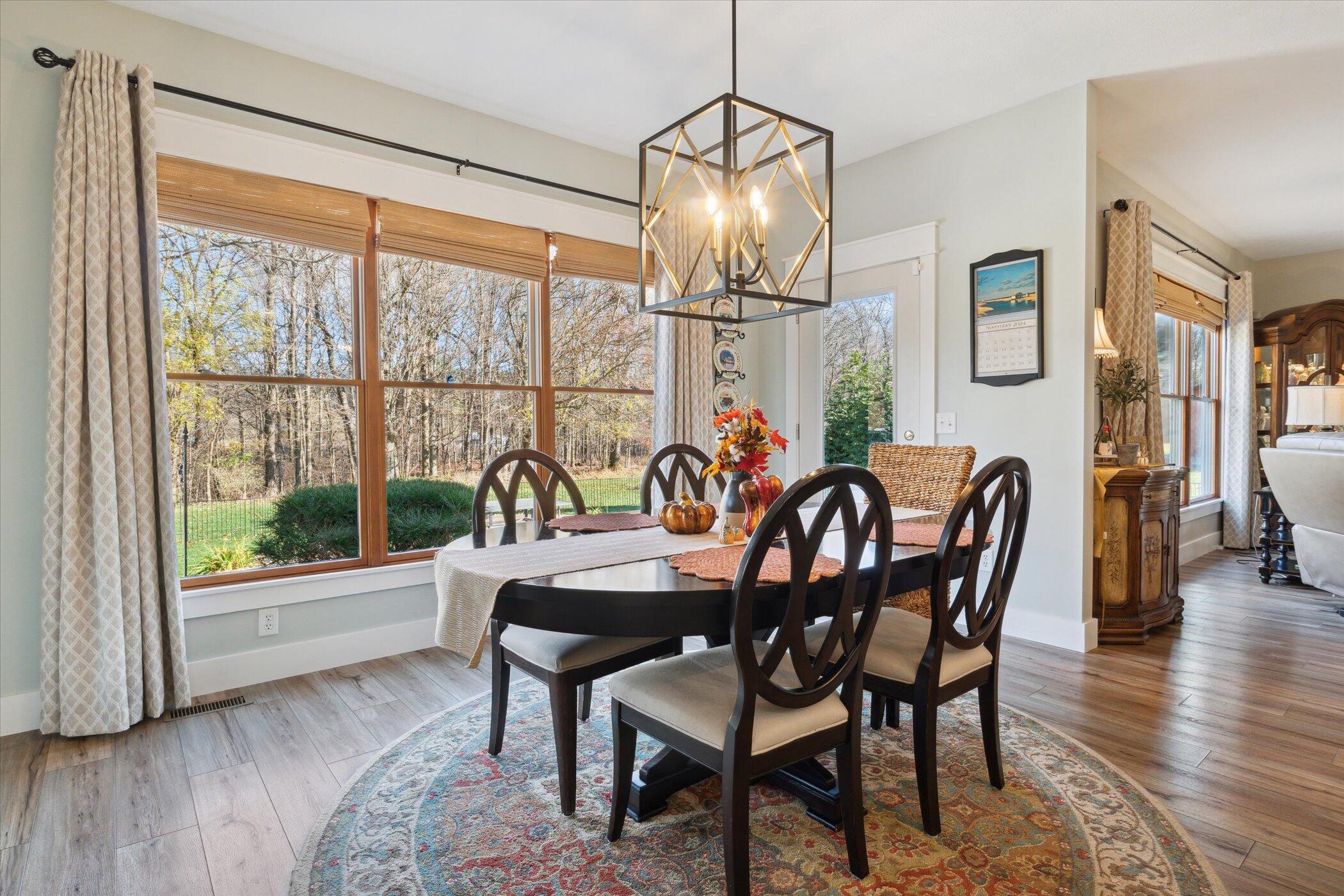 Edwardsburg, Michigan, 49112, United States, 4 Bedrooms Bedrooms, ,4 BathroomsBathrooms,Residential,For Sale,1989598