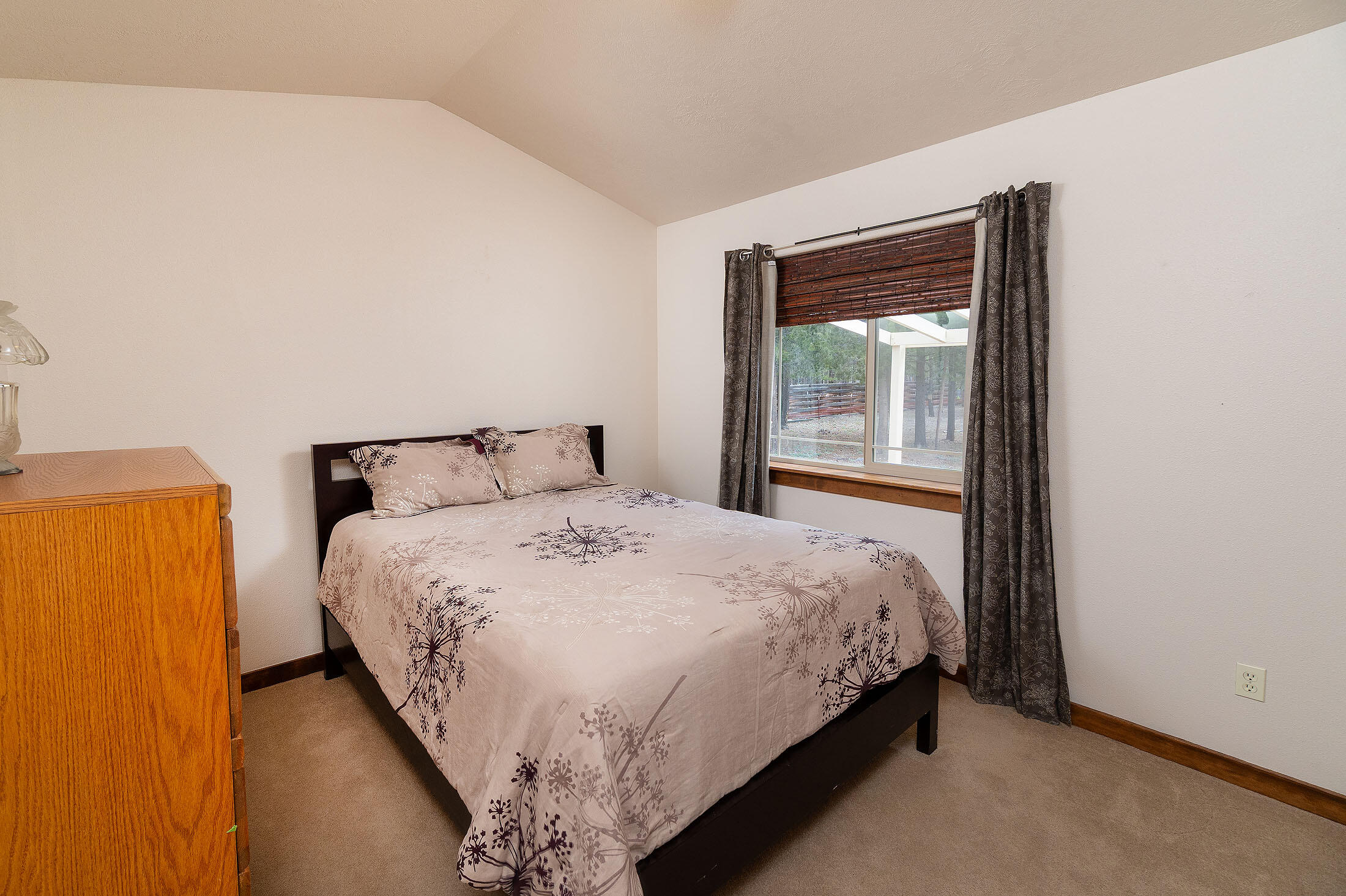 La Pine, Oregon, 97739, United States, 3 Bedrooms Bedrooms, ,2 BathroomsBathrooms,Residential,For Sale,1821567