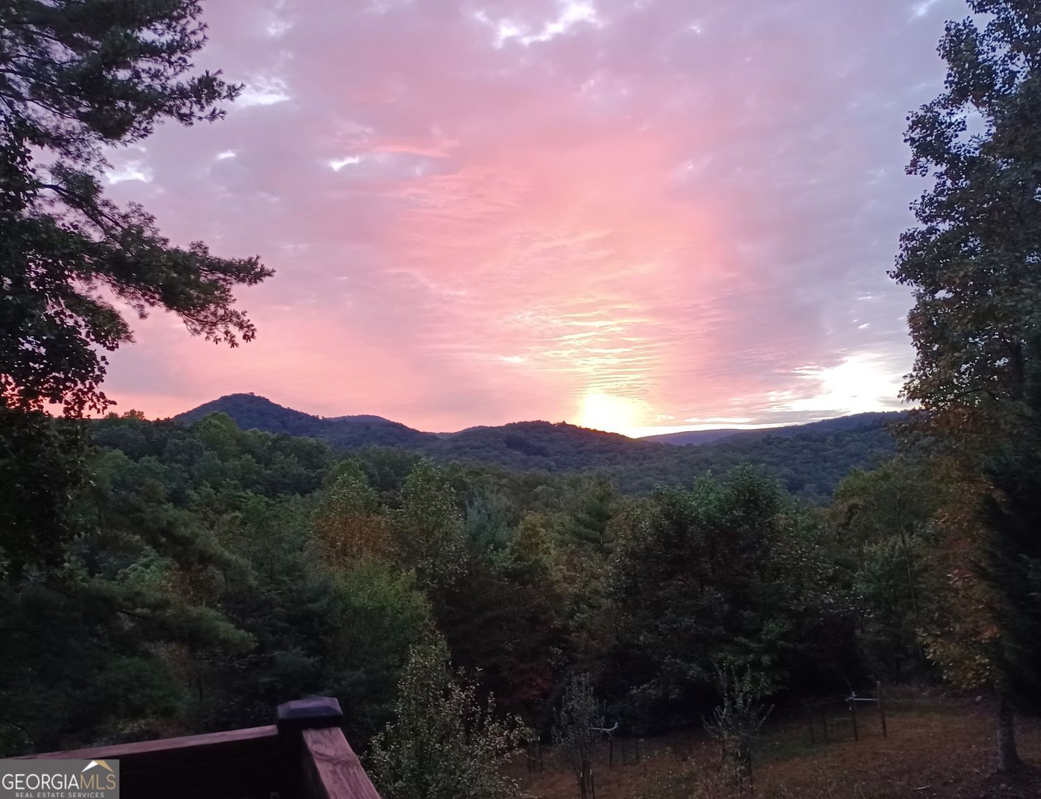 Ellijay, Georgia, 30536, United States, 2 Bedrooms Bedrooms, ,3 BathroomsBathrooms,Residential,For Sale,2035001