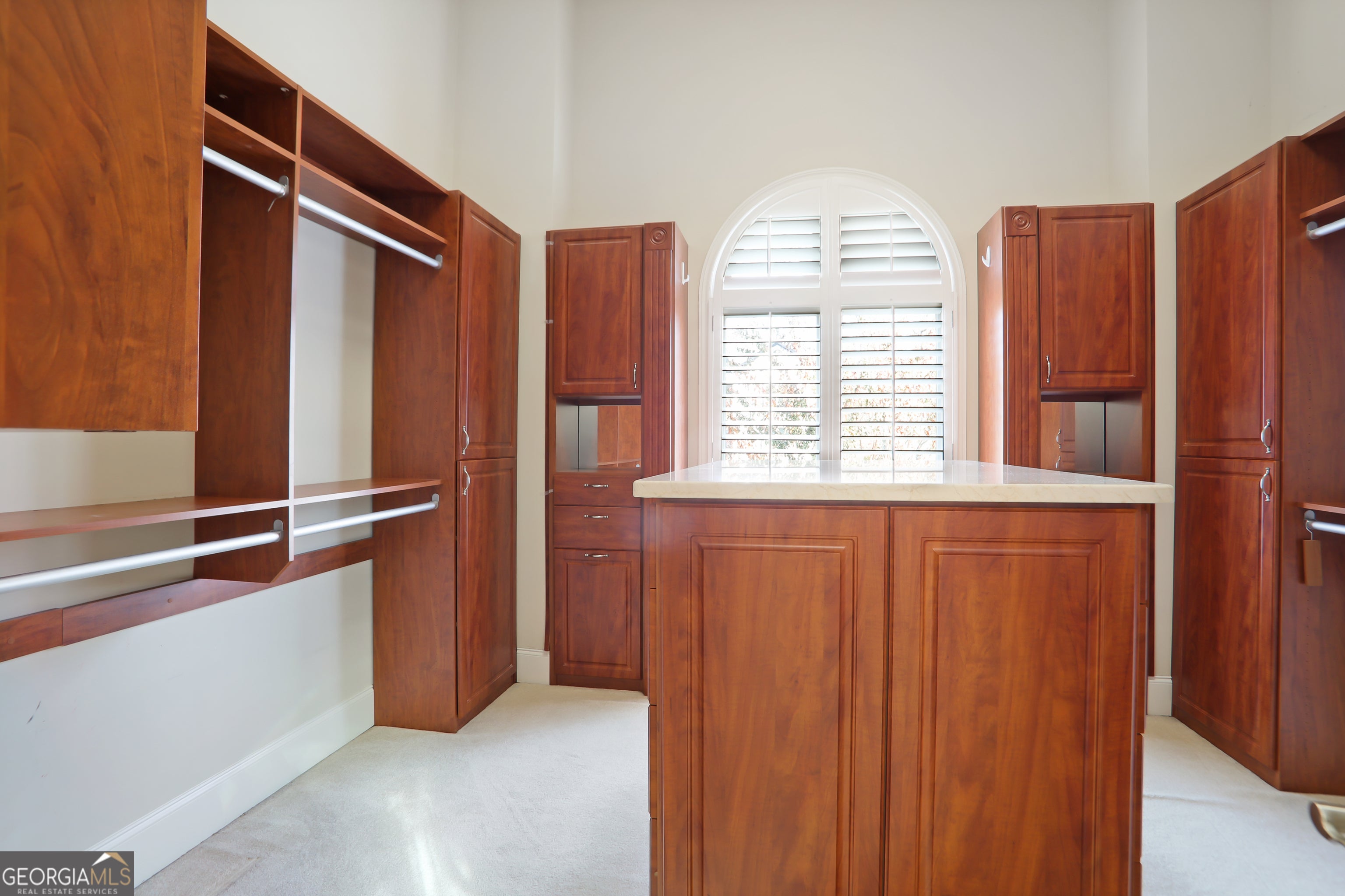 Atlanta, Georgia, 30331, United States, 6 Bedrooms Bedrooms, ,7 BathroomsBathrooms,Residential,For Sale,1926929