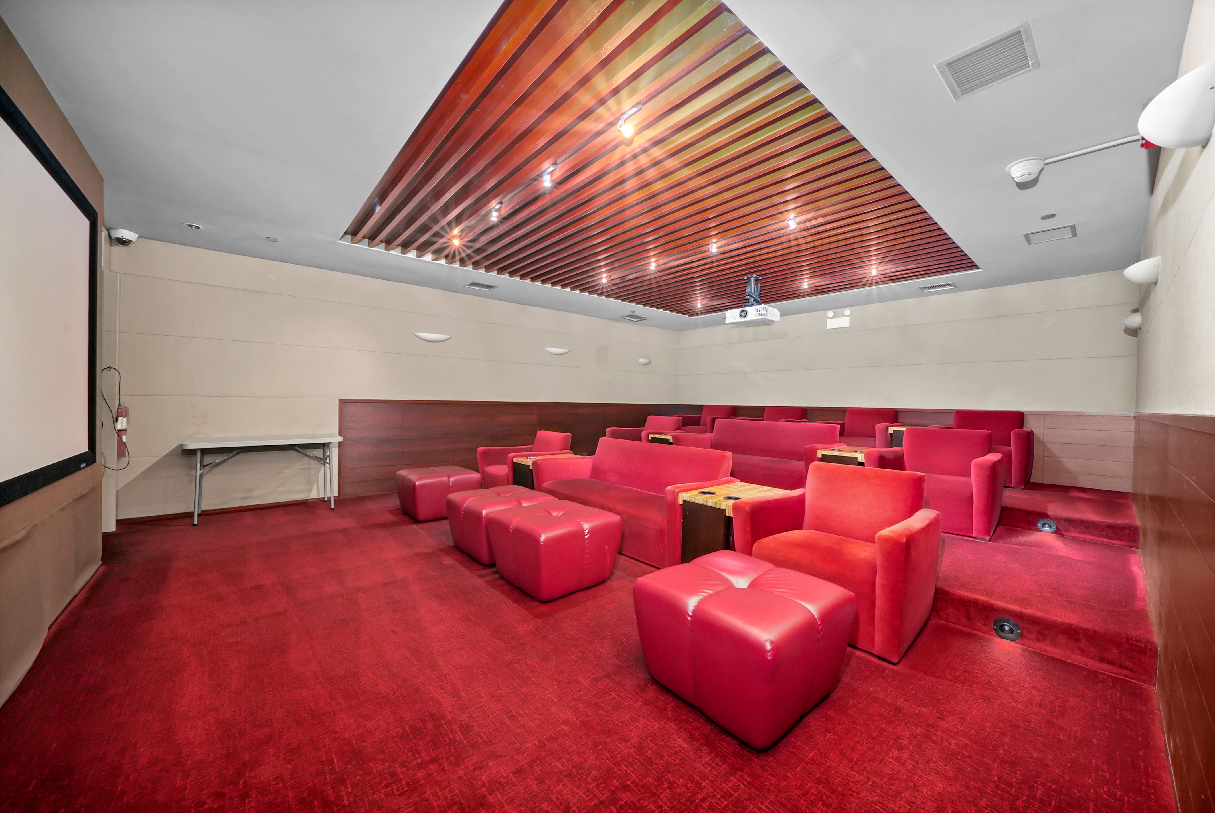  Spacious and Bright Perfectly Located in River North - 物件實景