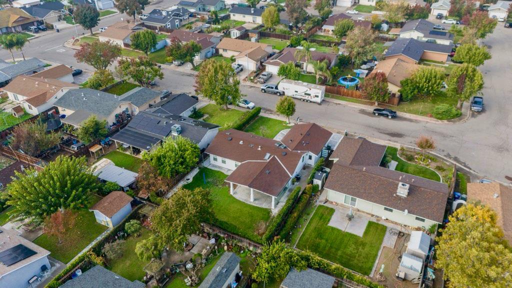 Newman, California, 95360, United States, 3 Bedrooms Bedrooms, ,2 BathroomsBathrooms,Residential,For Sale,1997732