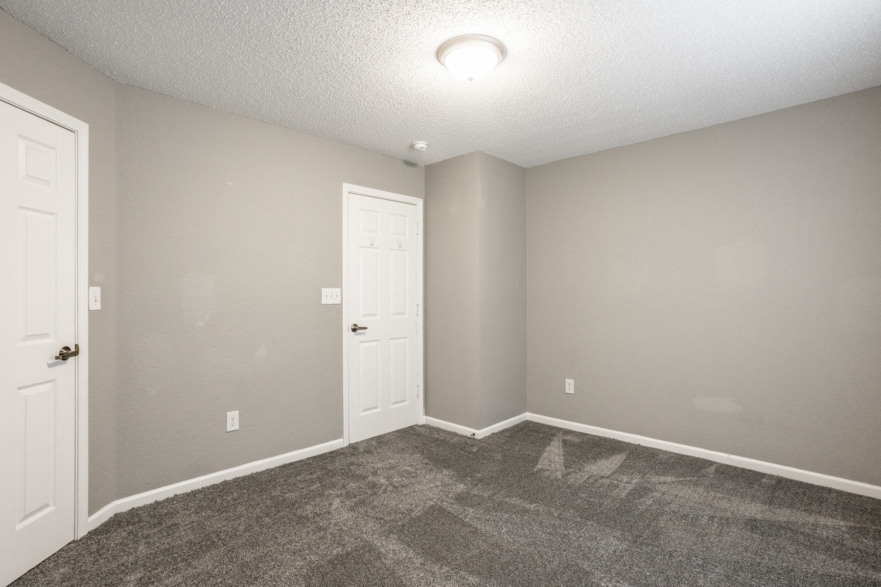  Four Bedroom Fishers Home with Fresh Updates - 物件實景