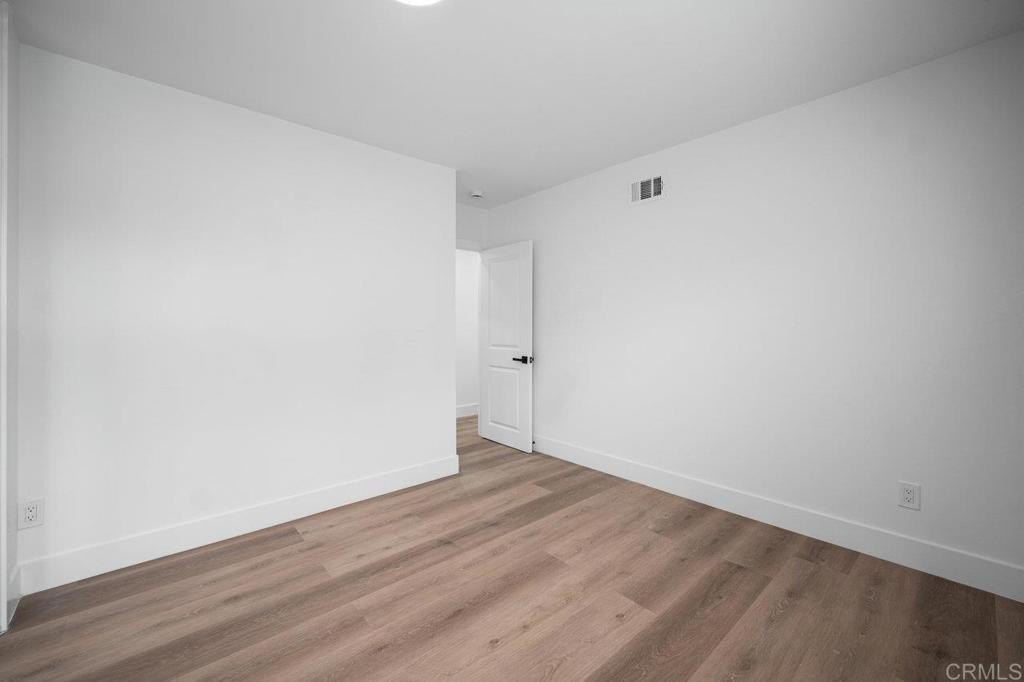 San Diego, California, 92117, United States, 3 Bedrooms Bedrooms, ,2 BathroomsBathrooms,Residential,For Sale,1793737