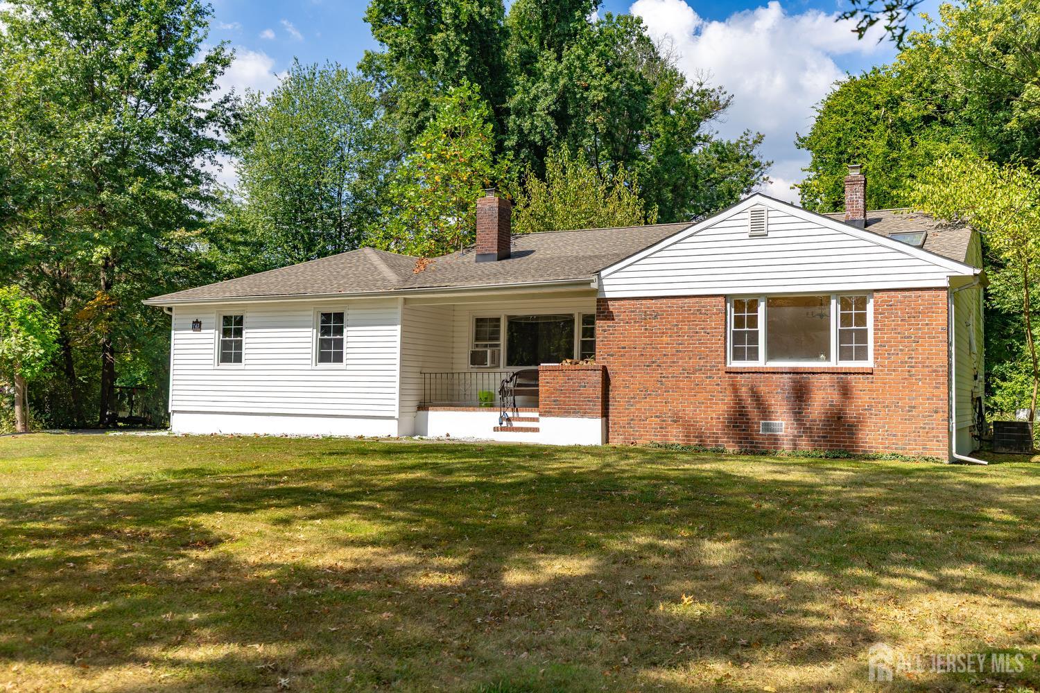 Bound Brook, New Jersey, 08805, United States, 3 Bedrooms Bedrooms, ,3 BathroomsBathrooms,Residential,For Sale,1982142