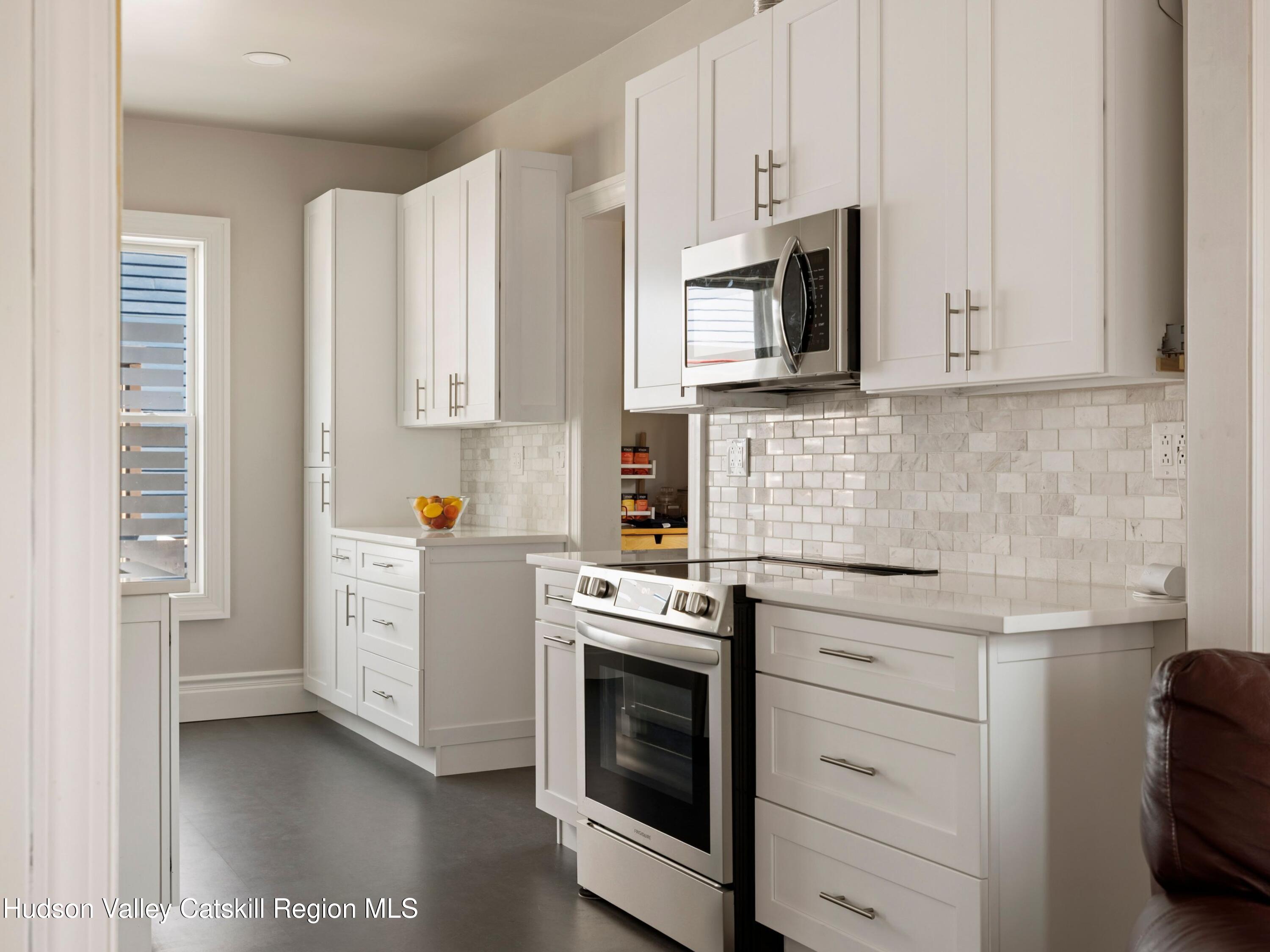 Saugerties, New York, 12477, United States, 3 Bedrooms Bedrooms, ,2 BathroomsBathrooms,Residential,For Sale,1874966