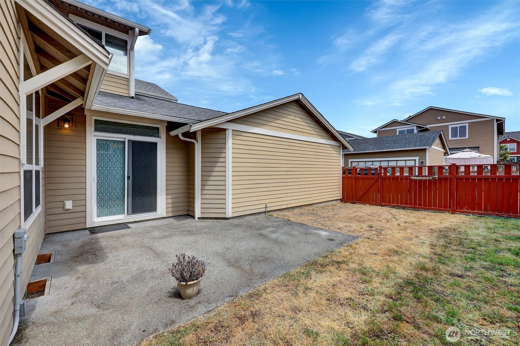 Puyallup, Washington, 98375, United States, 4 Bedrooms Bedrooms, ,3 BathroomsBathrooms,Residential,For Sale,1983972