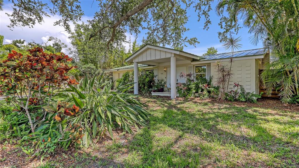 Sarasota, Florida, 34234, United States, 2 Bedrooms Bedrooms, ,2 BathroomsBathrooms,Residential,For Sale,1875494