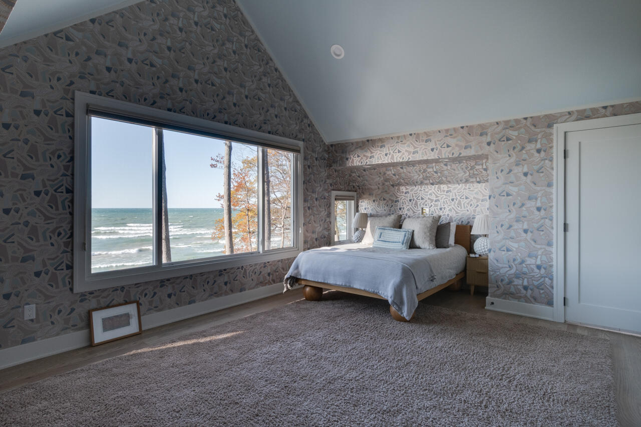 Fennville, Michigan, 49408, United States, 9 Bedrooms Bedrooms, ,10 BathroomsBathrooms,Residential,For Sale,1992421