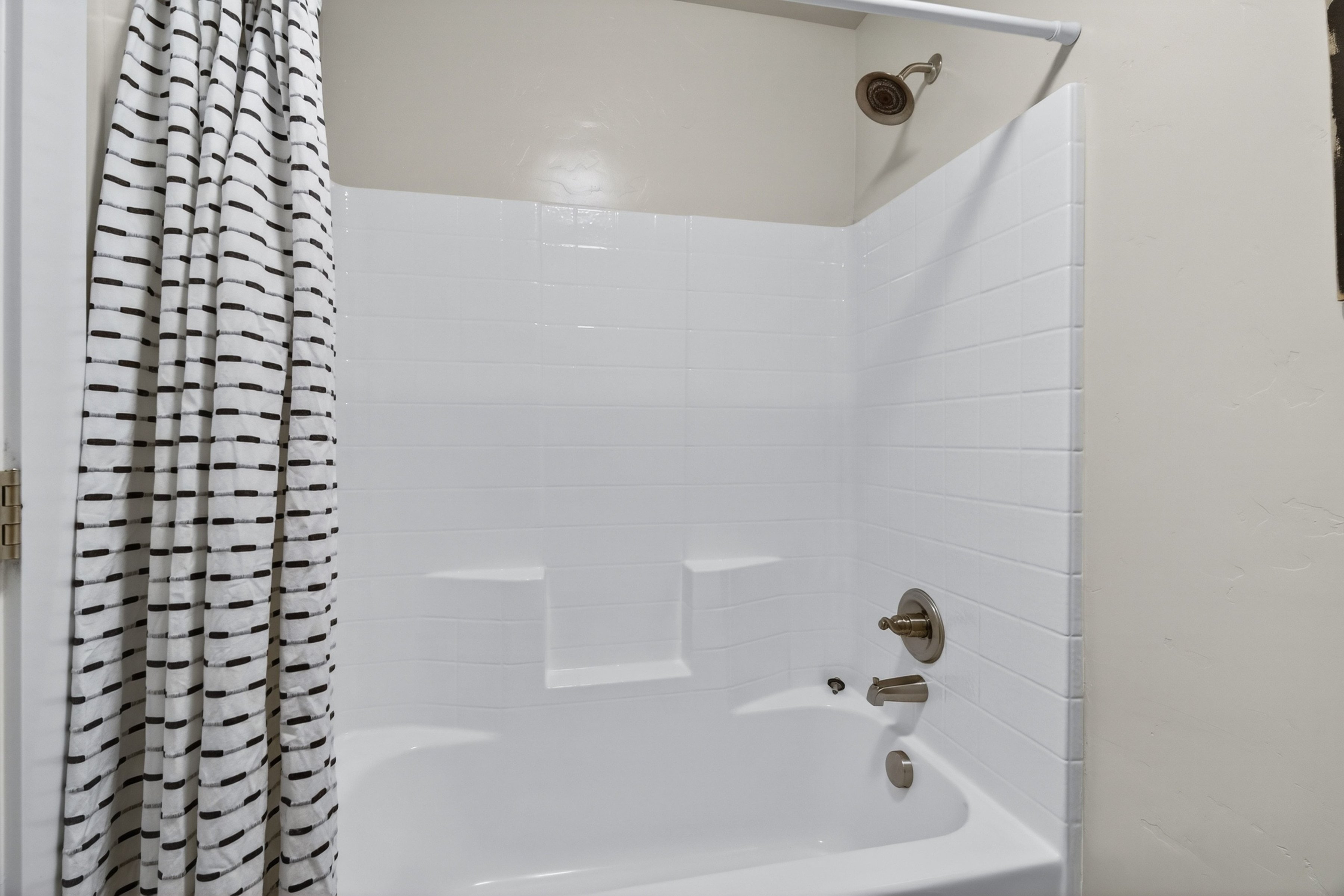  Impeccable Modern Craftsman in Eagle - 物件實景