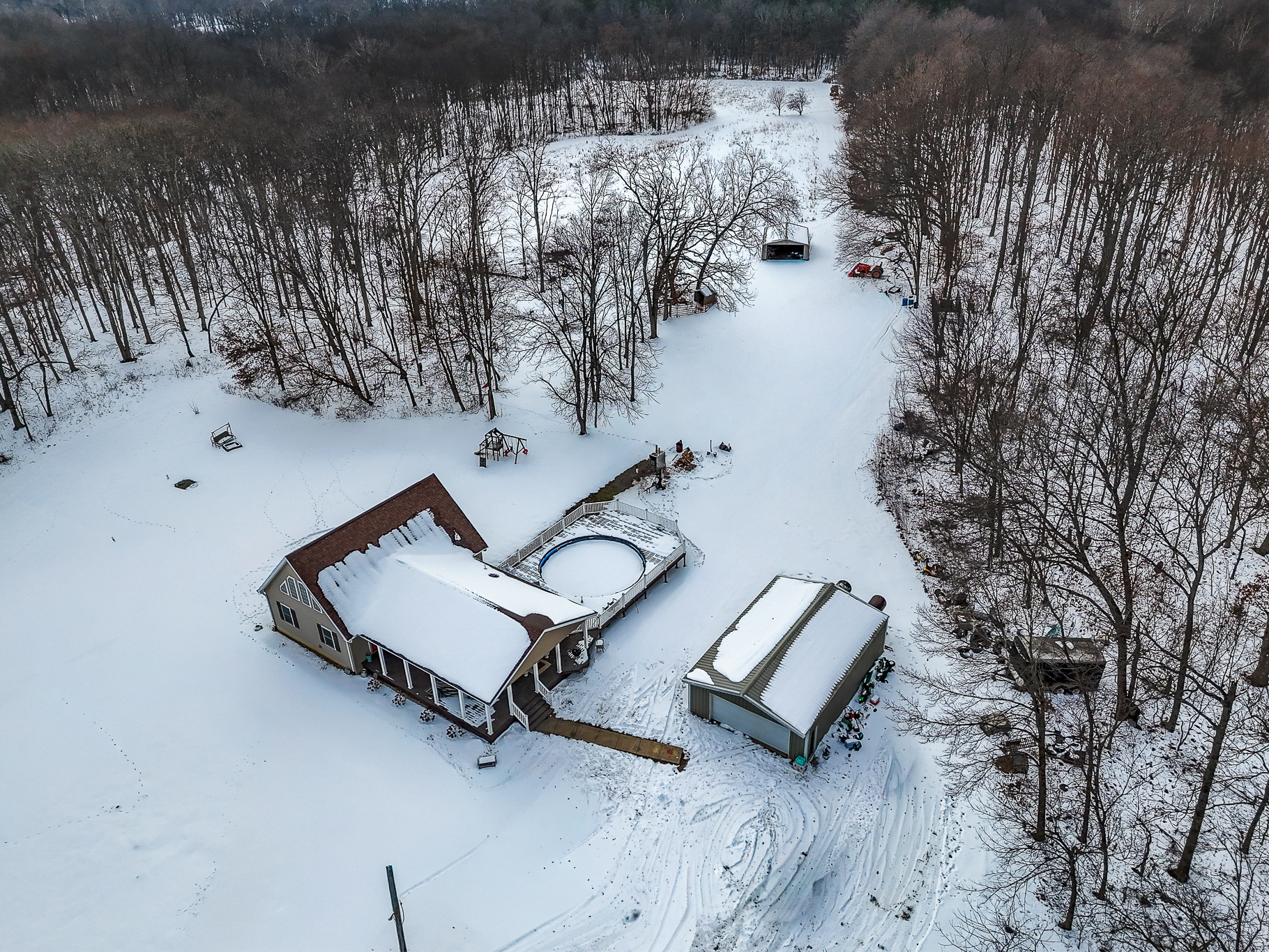 Brownstown, Illinois, 62418, United States, 4 Bedrooms Bedrooms, ,2 BathroomsBathrooms,Residential,For Sale,2015719