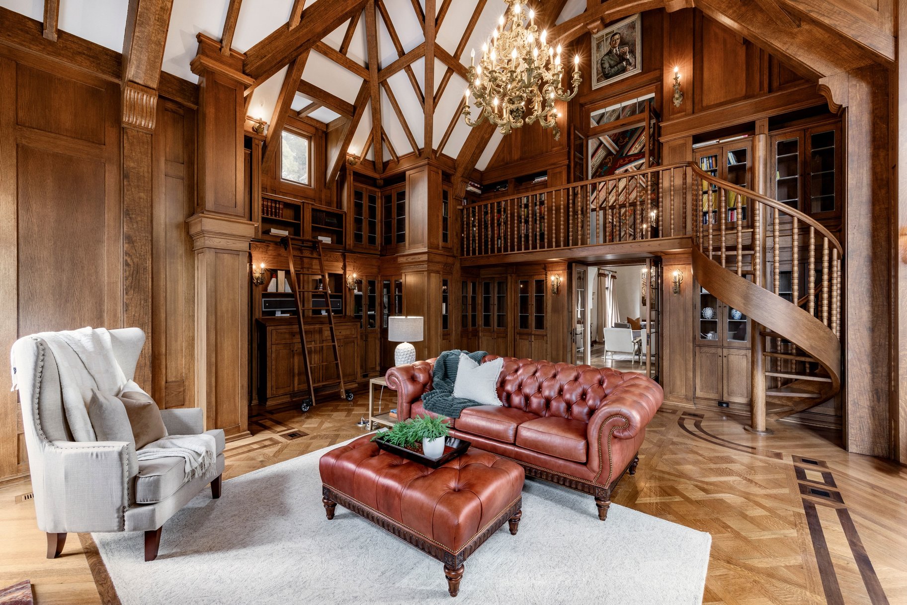  An Exquisite Norman French Manor Nestled in Gilmer Park - 物件實景