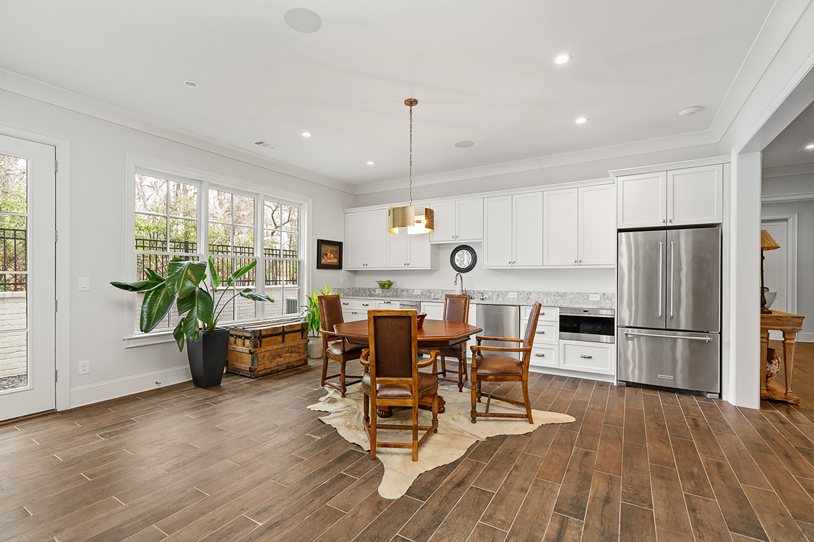  Timeless Elegance in Historic Brookhaven - 物件實景