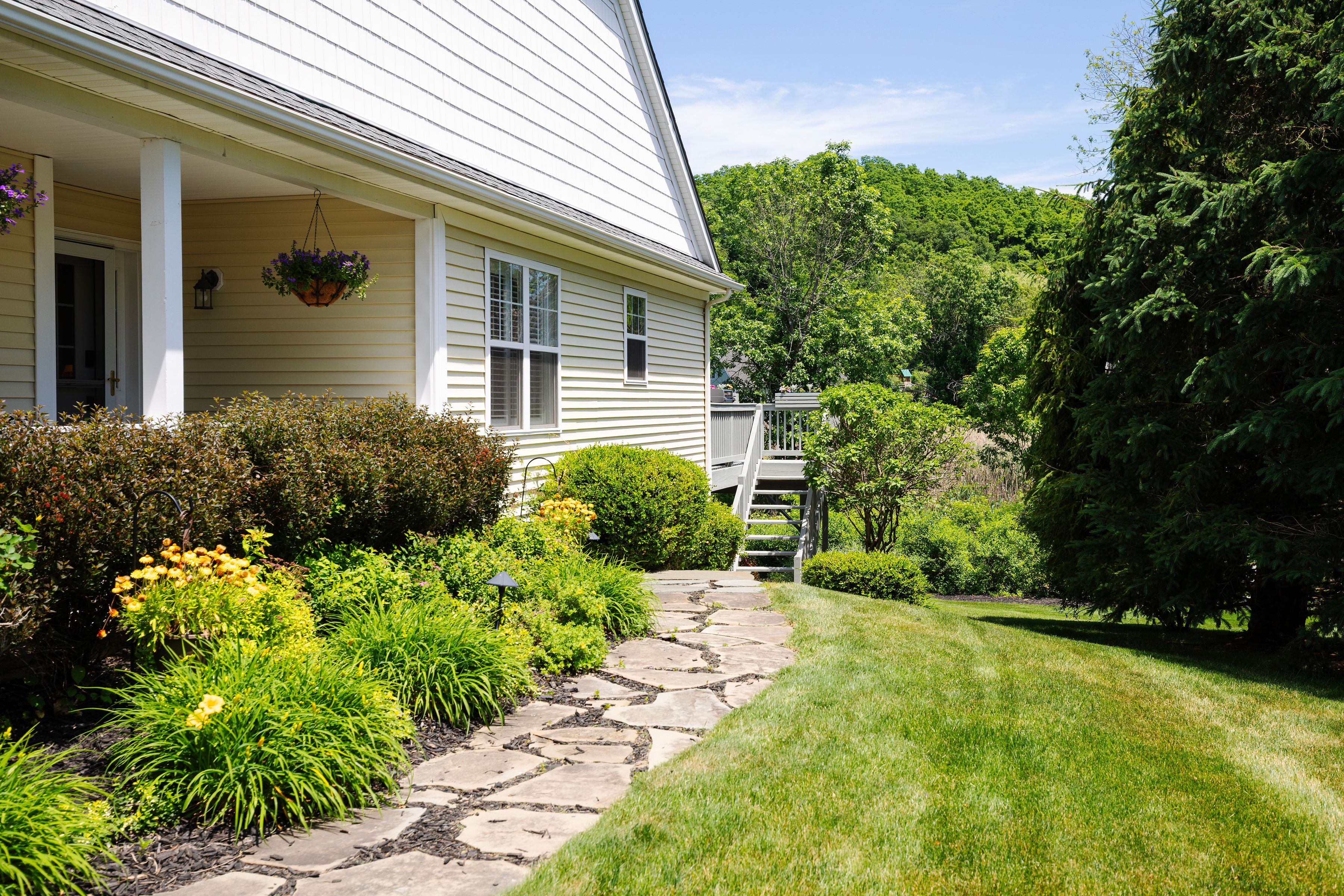  5 Equestrian Way, Poughquag, NY, 12570 - 物件實景