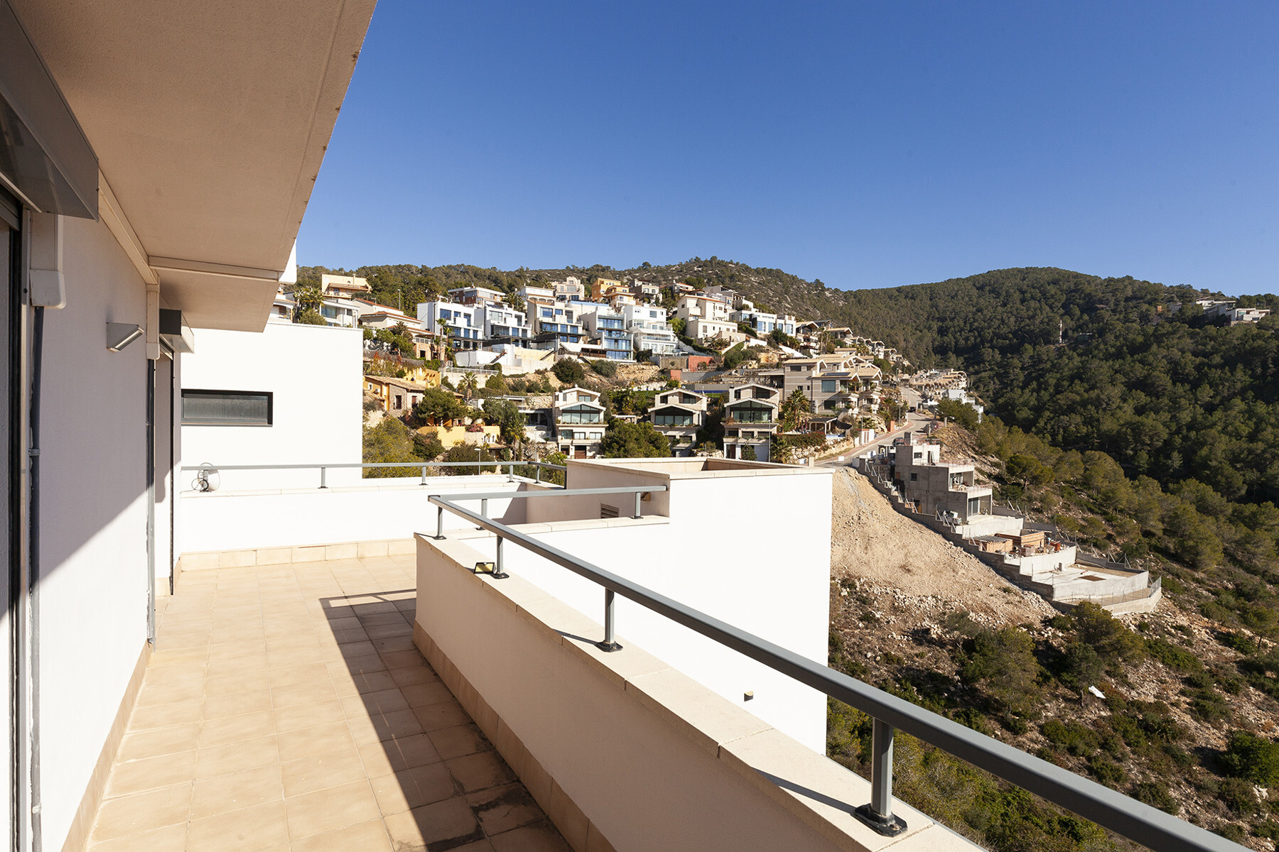  Modern house with 5 bedrooms and private pool in Quint Mar, Sitges. - 物件實景