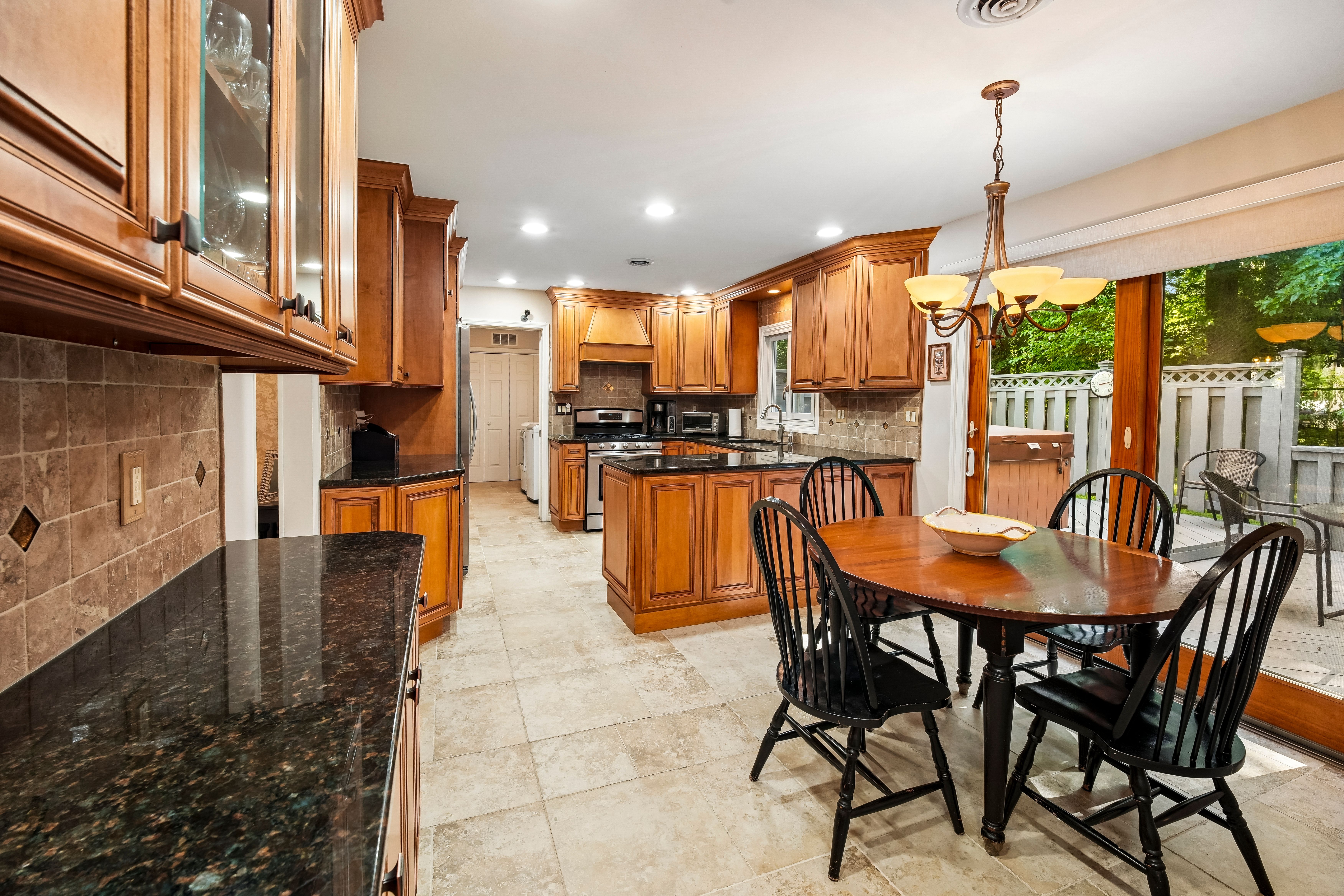  425 White Oak Road, Tappan, NY 10964 - 物件實景
