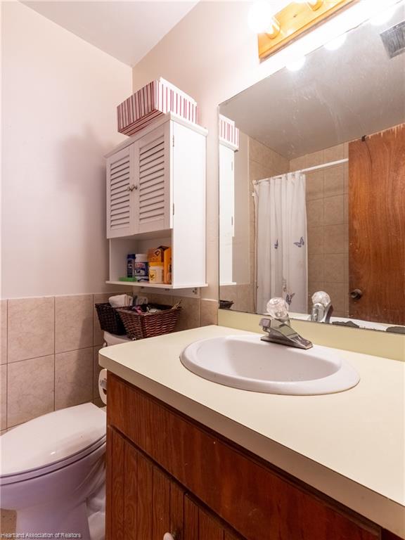 Avon Park, Florida, 33825, United States, 3 Bedrooms Bedrooms, ,3 BathroomsBathrooms,Residential,For Sale,1921377