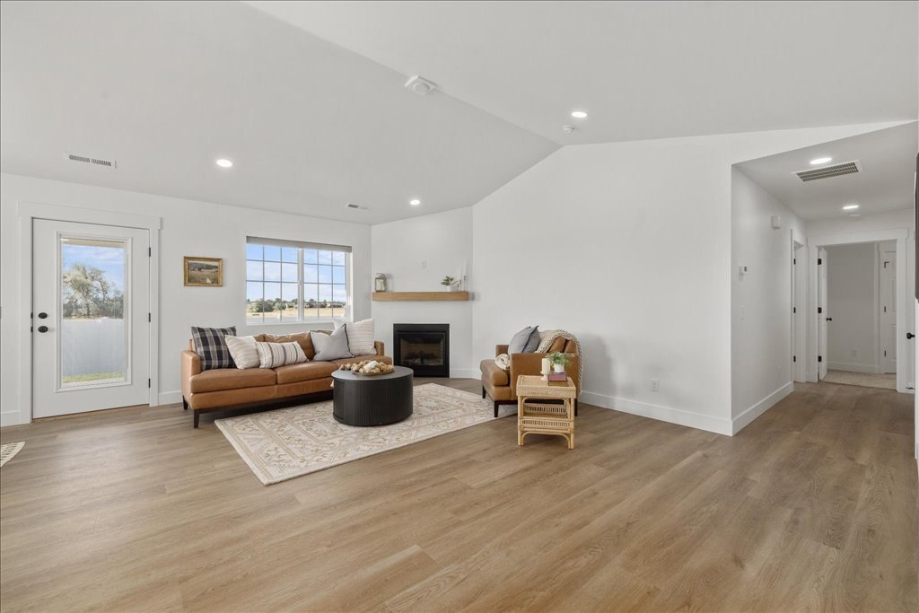 Billings, Montana, 59106, United States, 3 Bedrooms Bedrooms, ,2 BathroomsBathrooms,Residential,For Sale,1975735