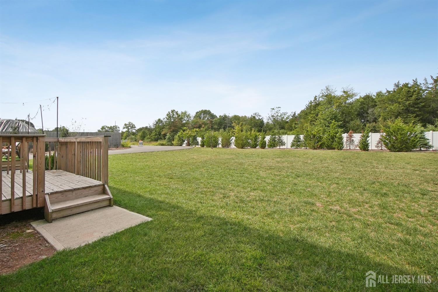 Franklin Twsp, New Jersey, 08873, United States, 2 Bedrooms Bedrooms, ,3 BathroomsBathrooms,Residential,For Sale,2003285