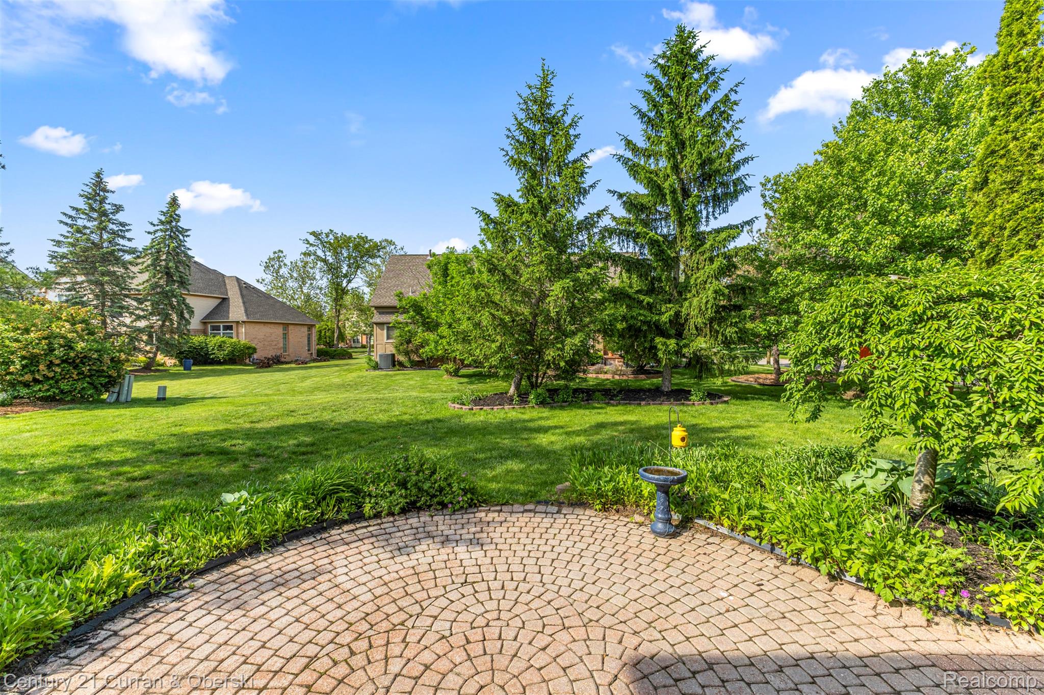 Canton Charter Township, Michigan, 48188, United States, 4 Bedrooms Bedrooms, ,4 BathroomsBathrooms,Residential,For Sale,2049400