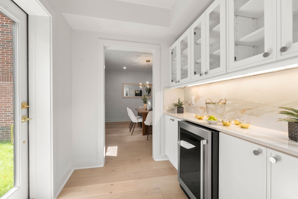 Brookline, Massachusetts, 02445, United States, 5 Bedrooms Bedrooms, ,5 BathroomsBathrooms,Residential,For Sale,1940156