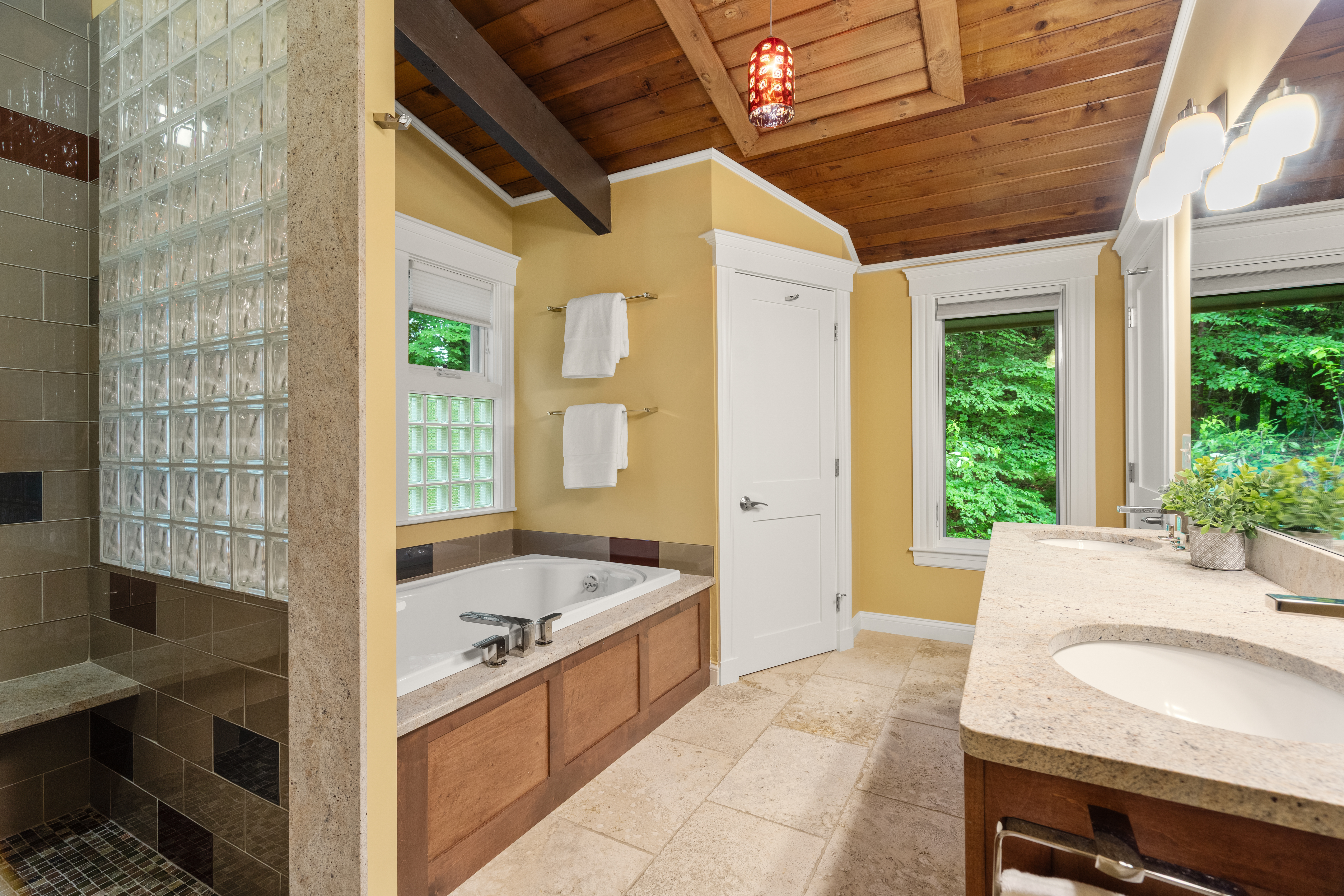  12 Forest Hill Road, Wayland, MA, 01778 - 物件實景
