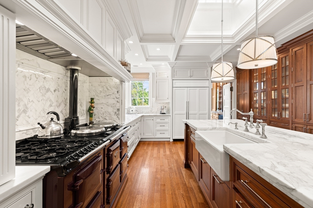 Manchester, Massachusetts, 01944, United States, 7 Bedrooms Bedrooms, ,9 BathroomsBathrooms,Residential,For Sale,1856363