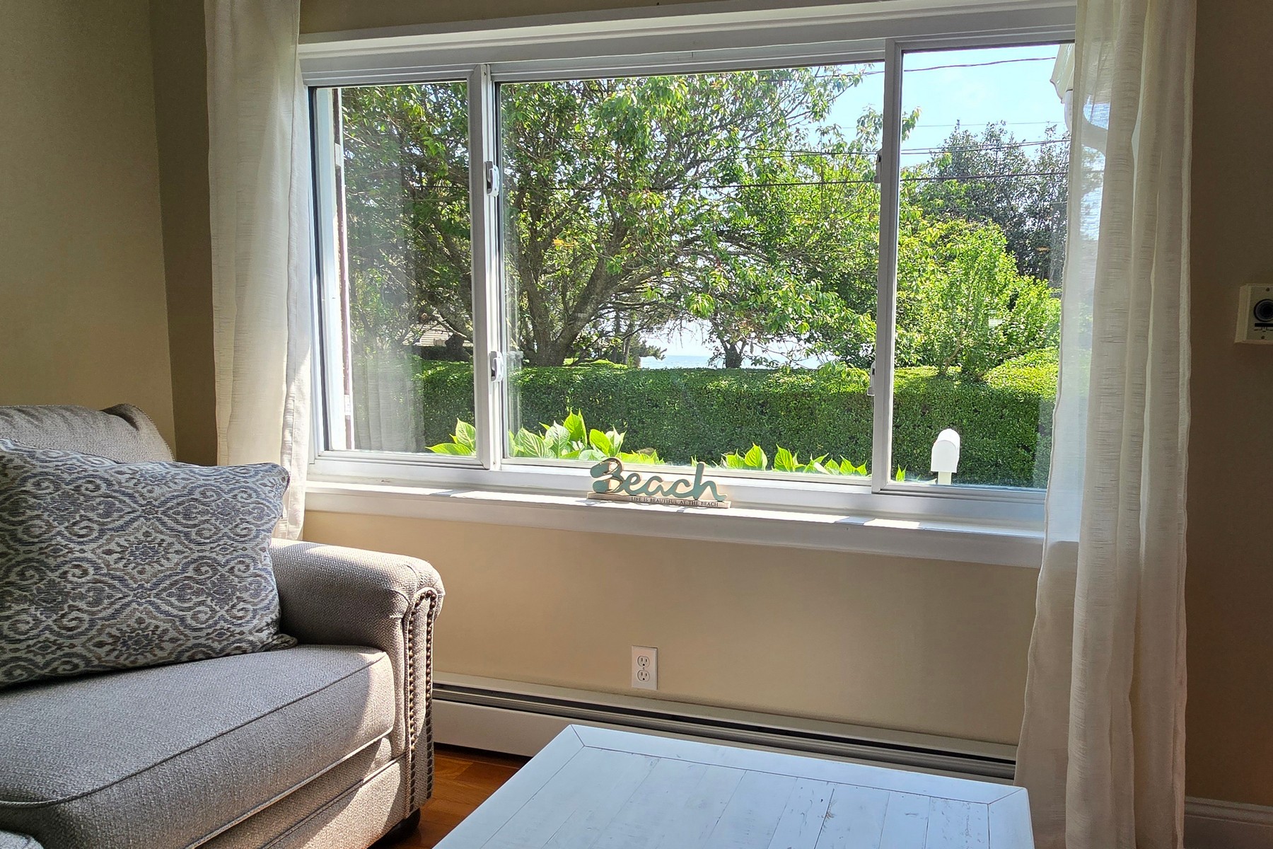  Year Round Beach Home Awaits you in Cornfield Point - 物件實景