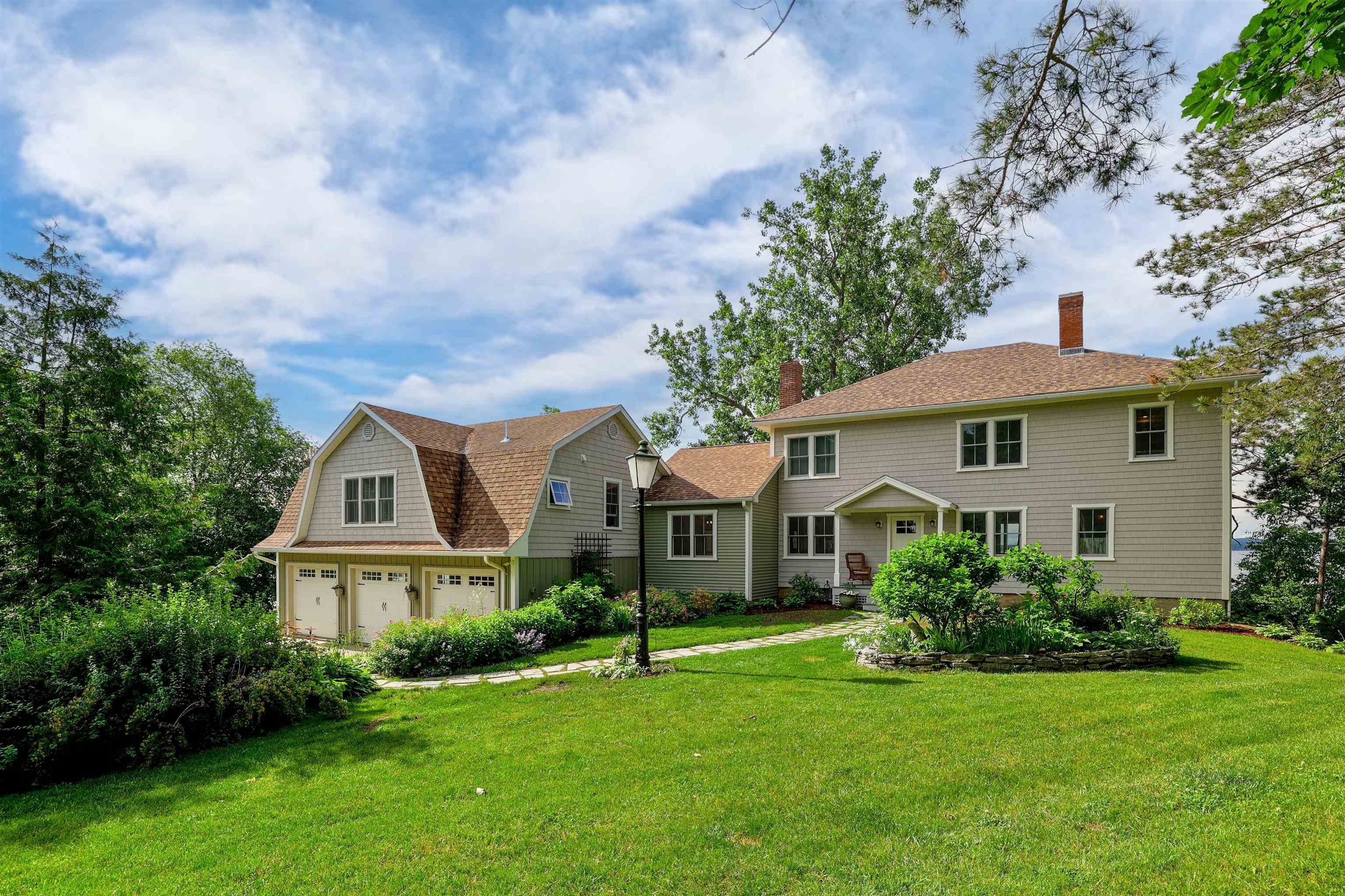 Derby, Vermont, 05829, United States, 6 Bedrooms Bedrooms, ,2 BathroomsBathrooms,Residential,For Sale,2018561