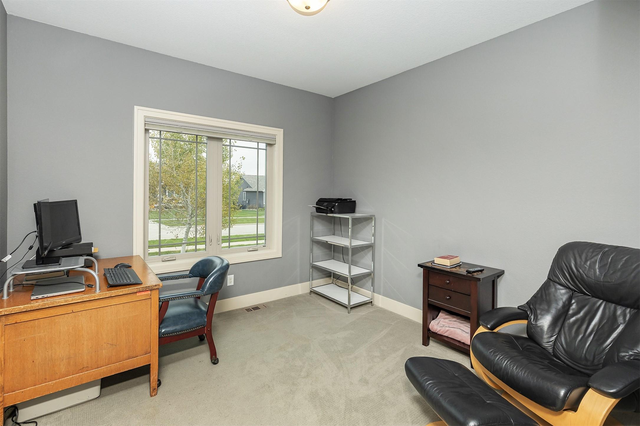 Huxley, Iowa, 50124, United States, 4 Bedrooms Bedrooms, ,3 BathroomsBathrooms,Residential,For Sale,1987061