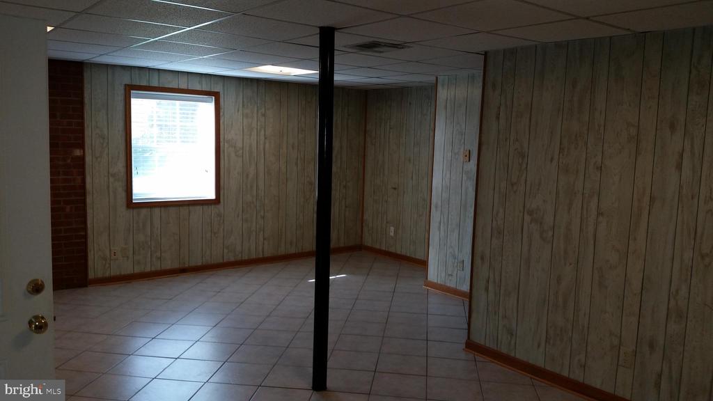 Stafford, Virginia, 22556, United States, 3 Bedrooms Bedrooms, ,2 BathroomsBathrooms,Residential,For Sale,2048018