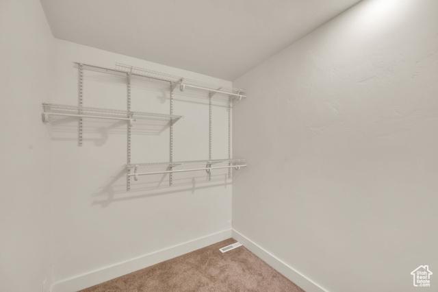 Centerville, Utah, 84014, United States, 4 Bedrooms Bedrooms, ,3 BathroomsBathrooms,Residential,For Sale,1983489