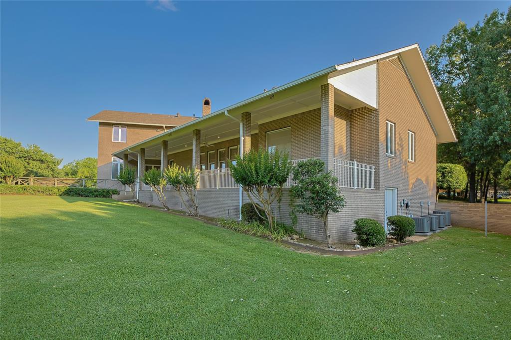Texarkana, Texas, 75503, United States, 5 Bedrooms Bedrooms, ,8 BathroomsBathrooms,Residential,For Sale,1877374