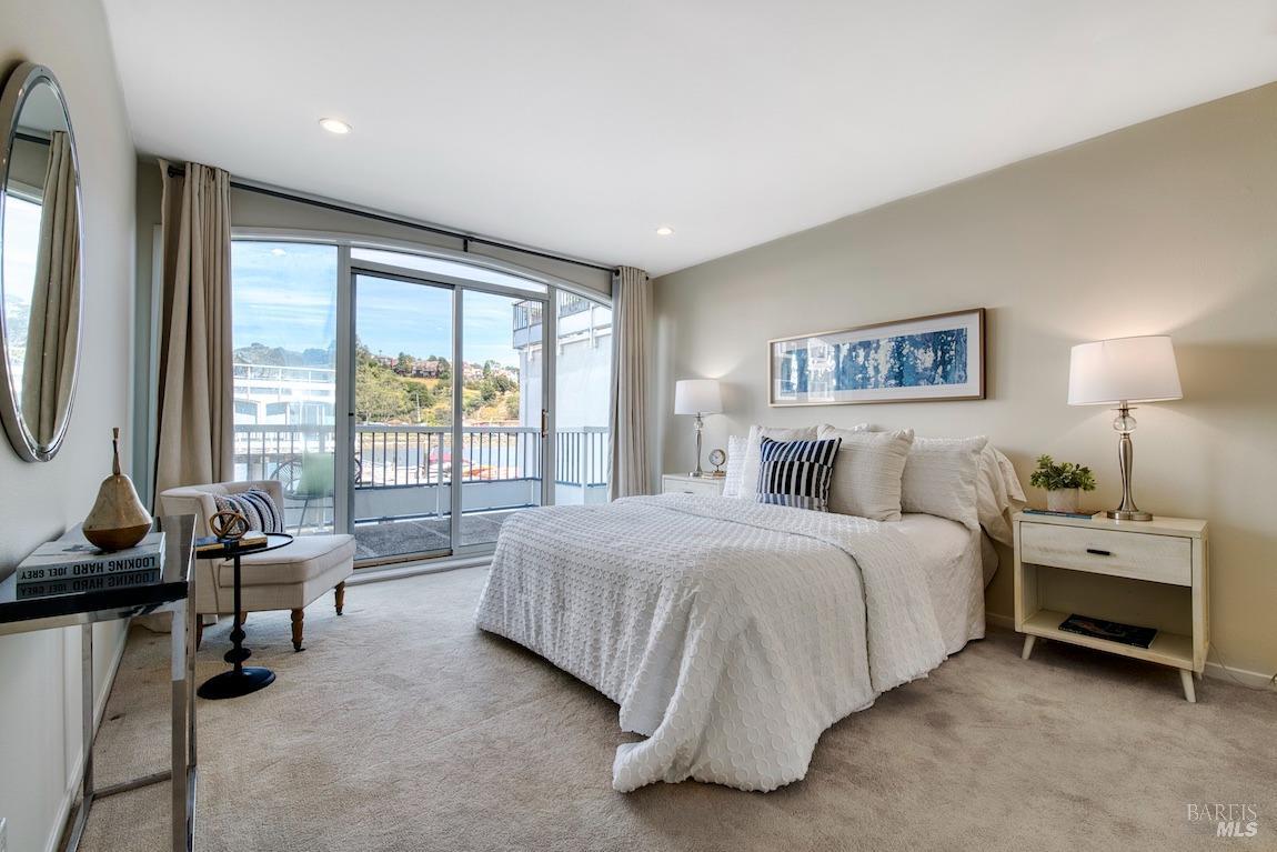 Mill Valley, California, 94941, United States, 2 Bedrooms Bedrooms, ,2 BathroomsBathrooms,Residential,For Sale,1926308