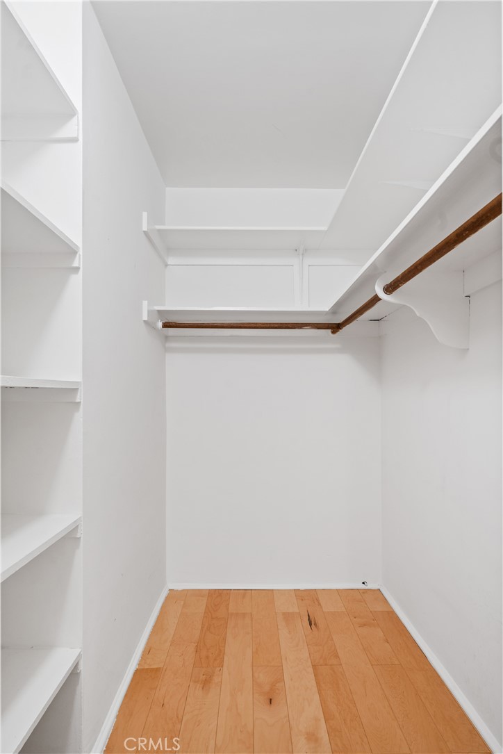 Santa Monica, California, 90403, United States, 2 Bedrooms Bedrooms, ,2 BathroomsBathrooms,Residential,For Sale,1990936