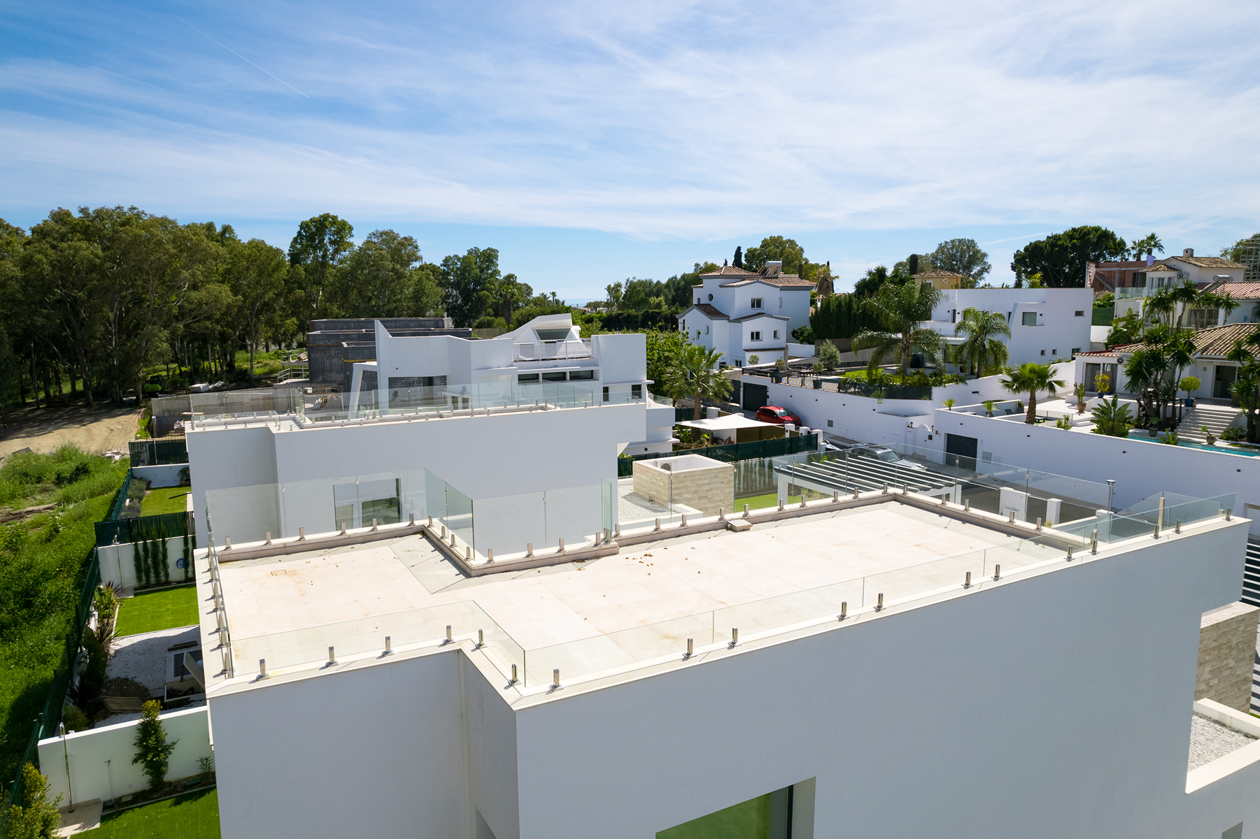  Contemporary Villa with Pool & Solarium in Estepona East - 物件實景